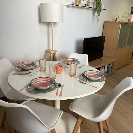 Edificio El Moderno Puerta Del Sol * Βίγκο