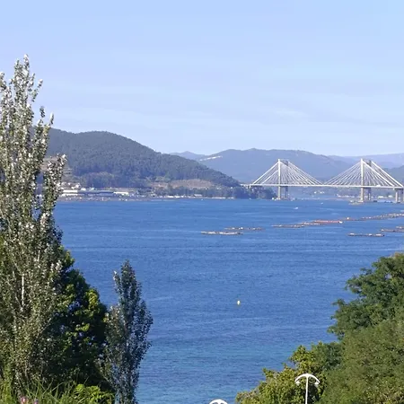 Edificio El Moderno Puerta Del Sol * Виго